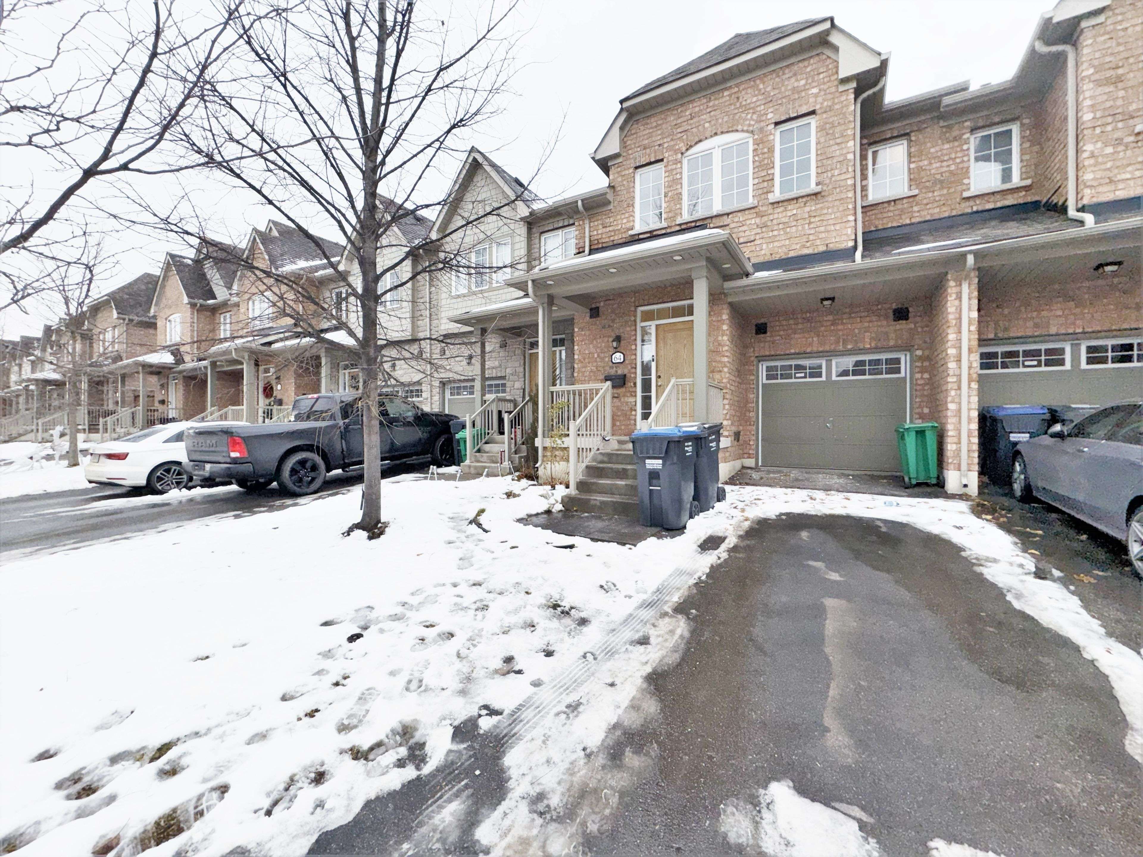 Brampton, ON L6P 4A4,64 Honeyview TRL