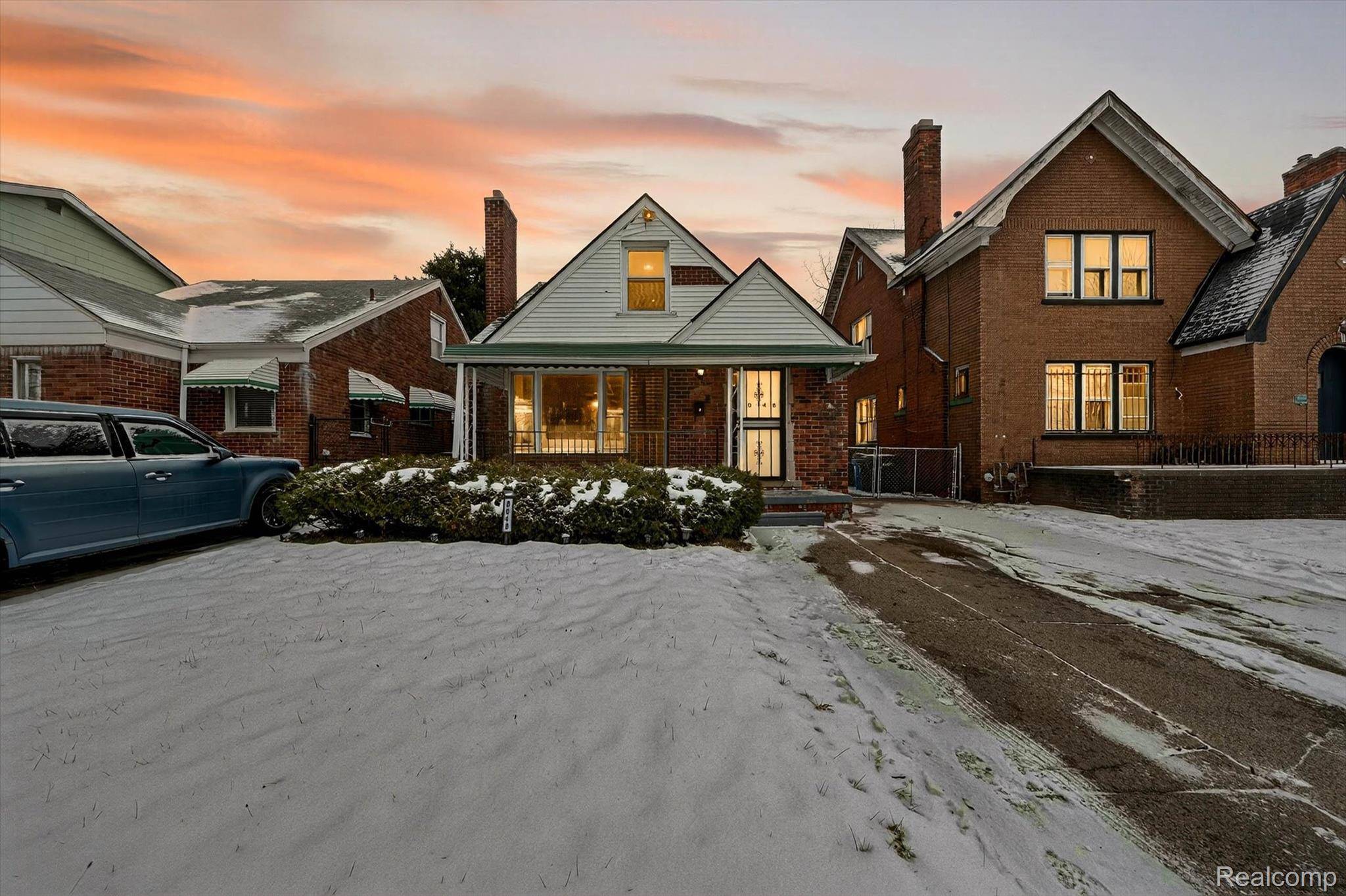 Detroit, MI 48204,8048 Kentucky ST