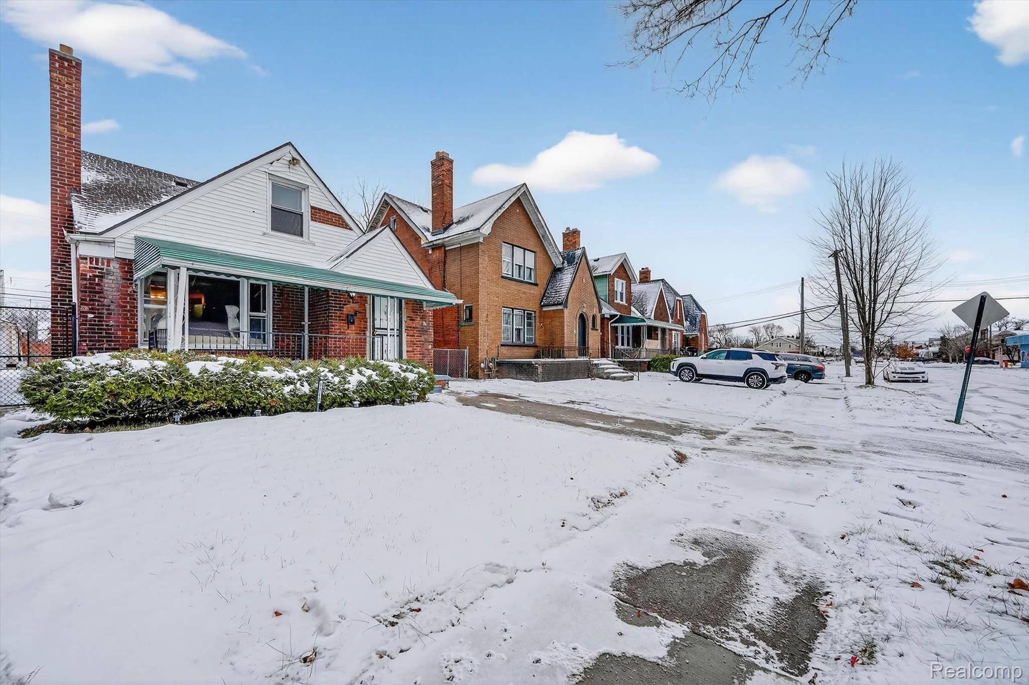 Detroit, MI 48204,8048 Kentucky ST