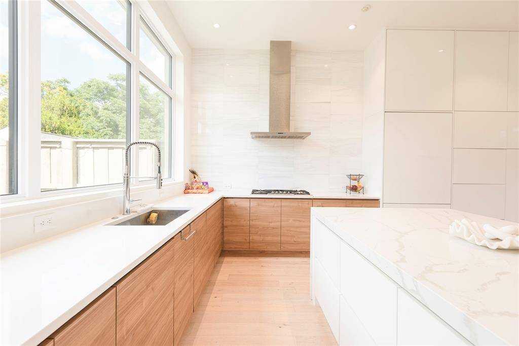 Dallas, TX 75208,610 N Oak Cliff Boulevard #103