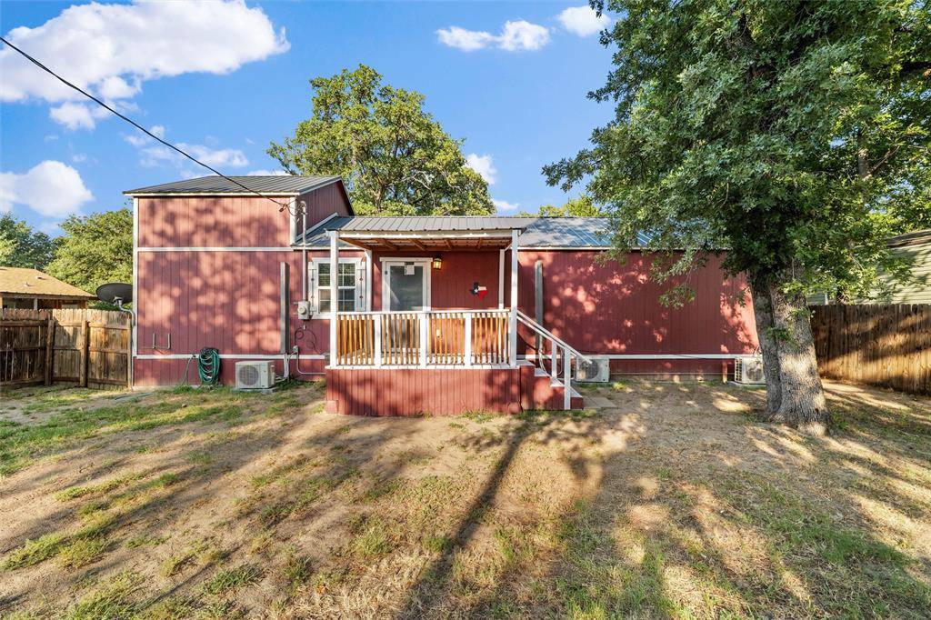 Pelican Bay, TX 76020,1541 Dawn Drive N