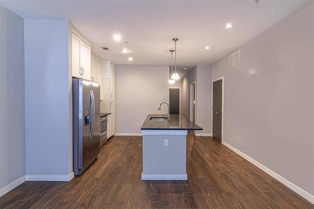 Dallas, TX 75206,5609 Smu Boulevard #305