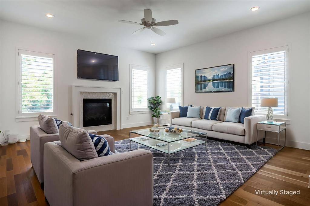 Fort Worth, TX 76111,2216 Scenic Bluff Drive