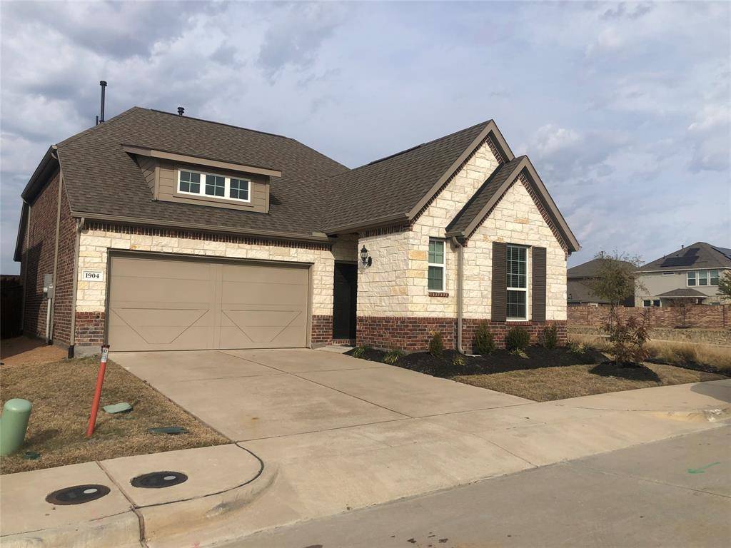 Mesquite, TX 75149,1904 Wrangler Circle