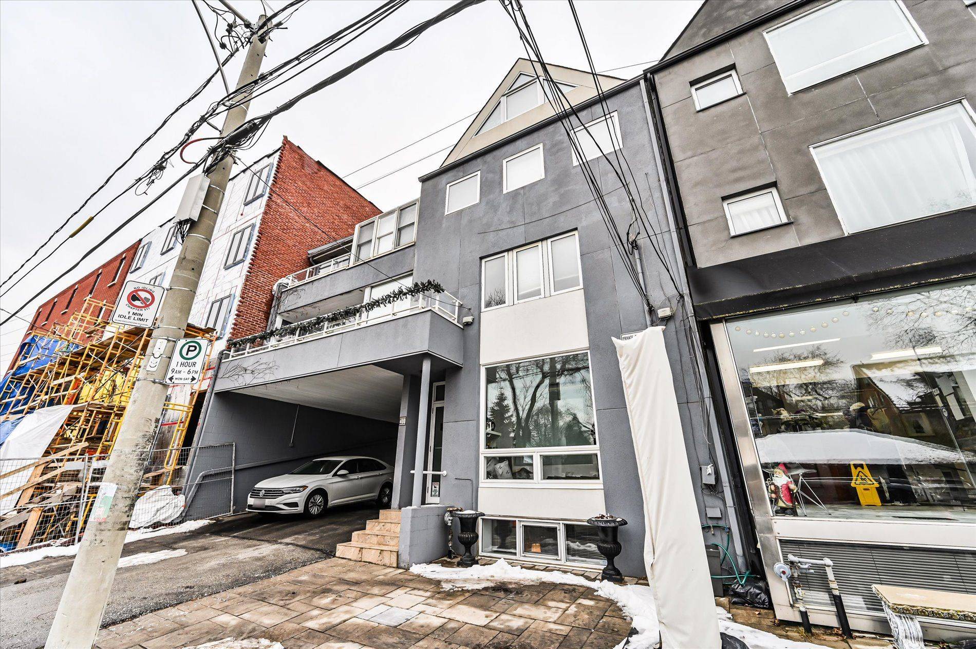 Toronto C09, ON M4W 2E4,400 Summerhill AVE