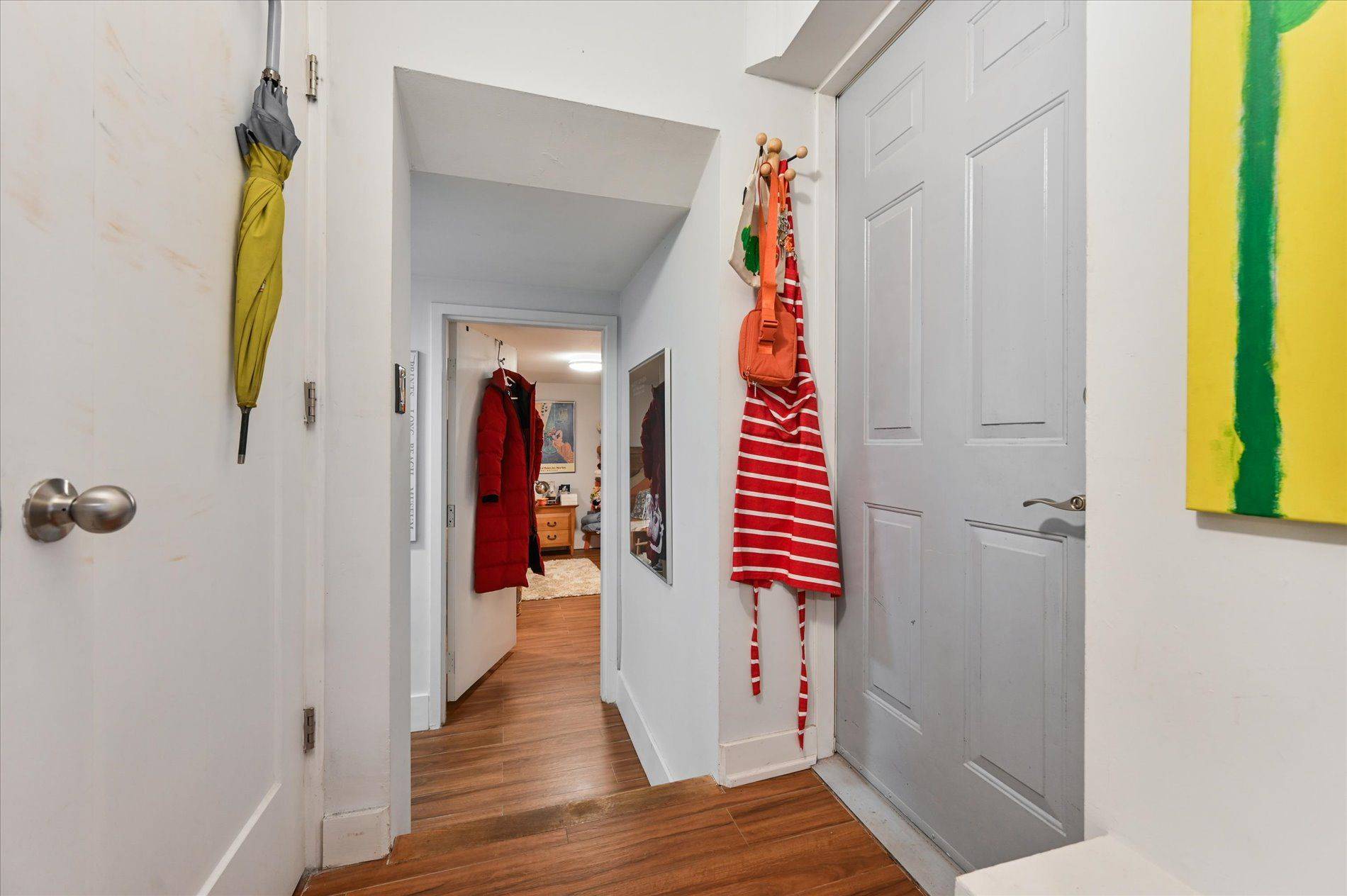 Toronto C09, ON M4W 2E4,400 Summerhill AVE