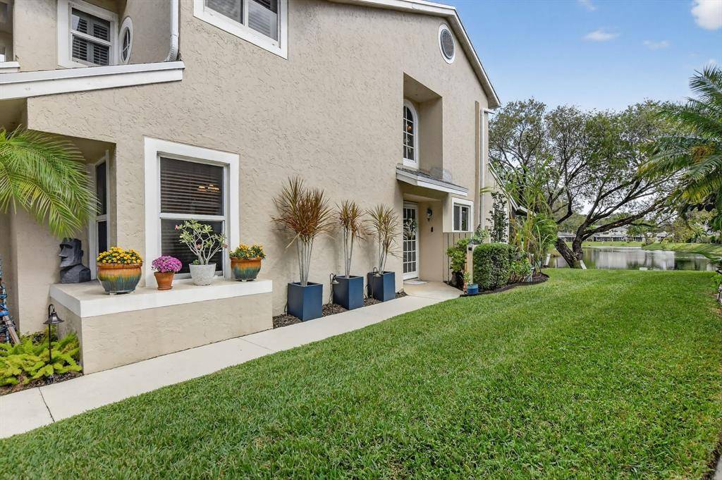 Deerfield Beach, FL 33442,2188 Discovery Cir #2188