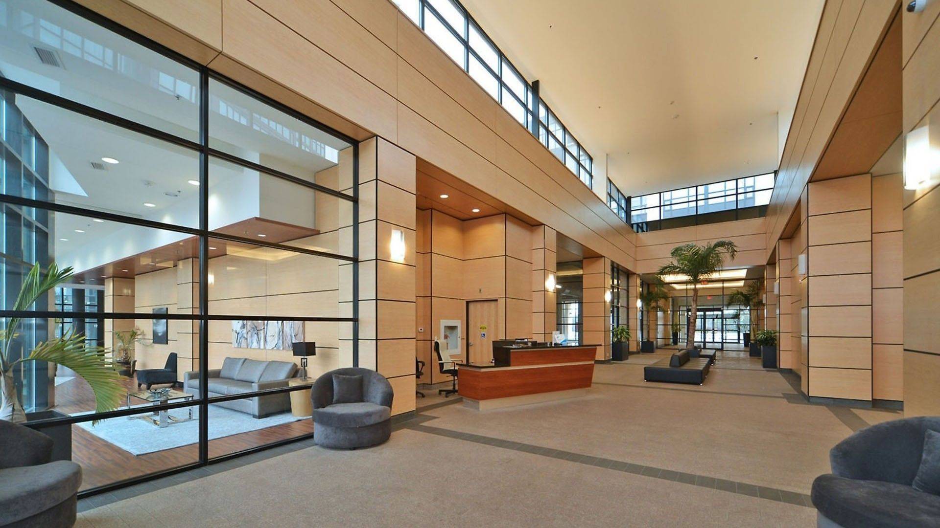 Vaughan, ON L4K 0H8,2910 Highway 7 RD #513