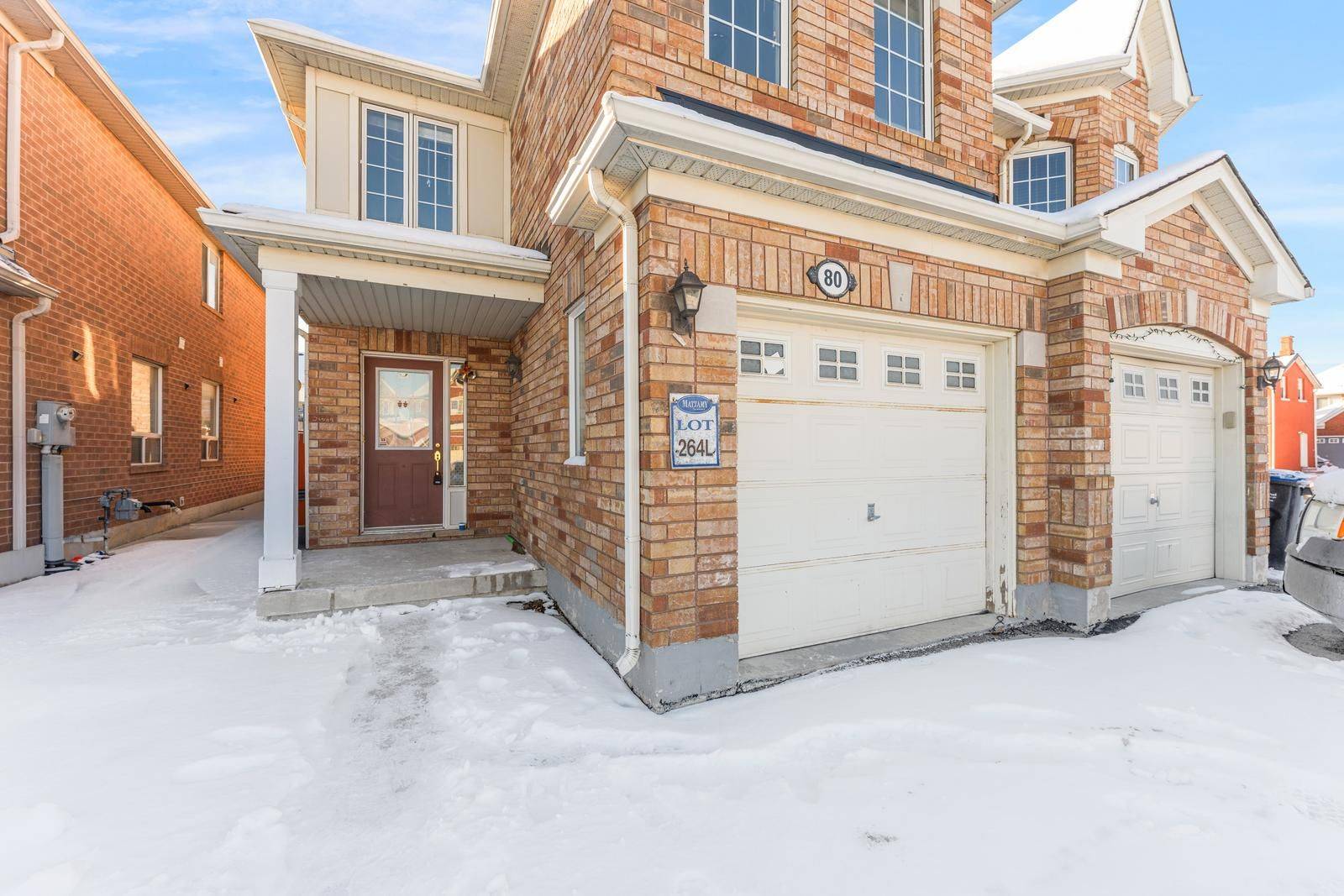 Brampton, ON L6S 0B1,80 Dwyer DR