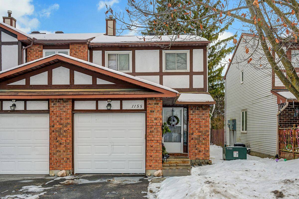 Orleans - Convent Glen And Area, ON K1C 3E9,1155 Millwood CT