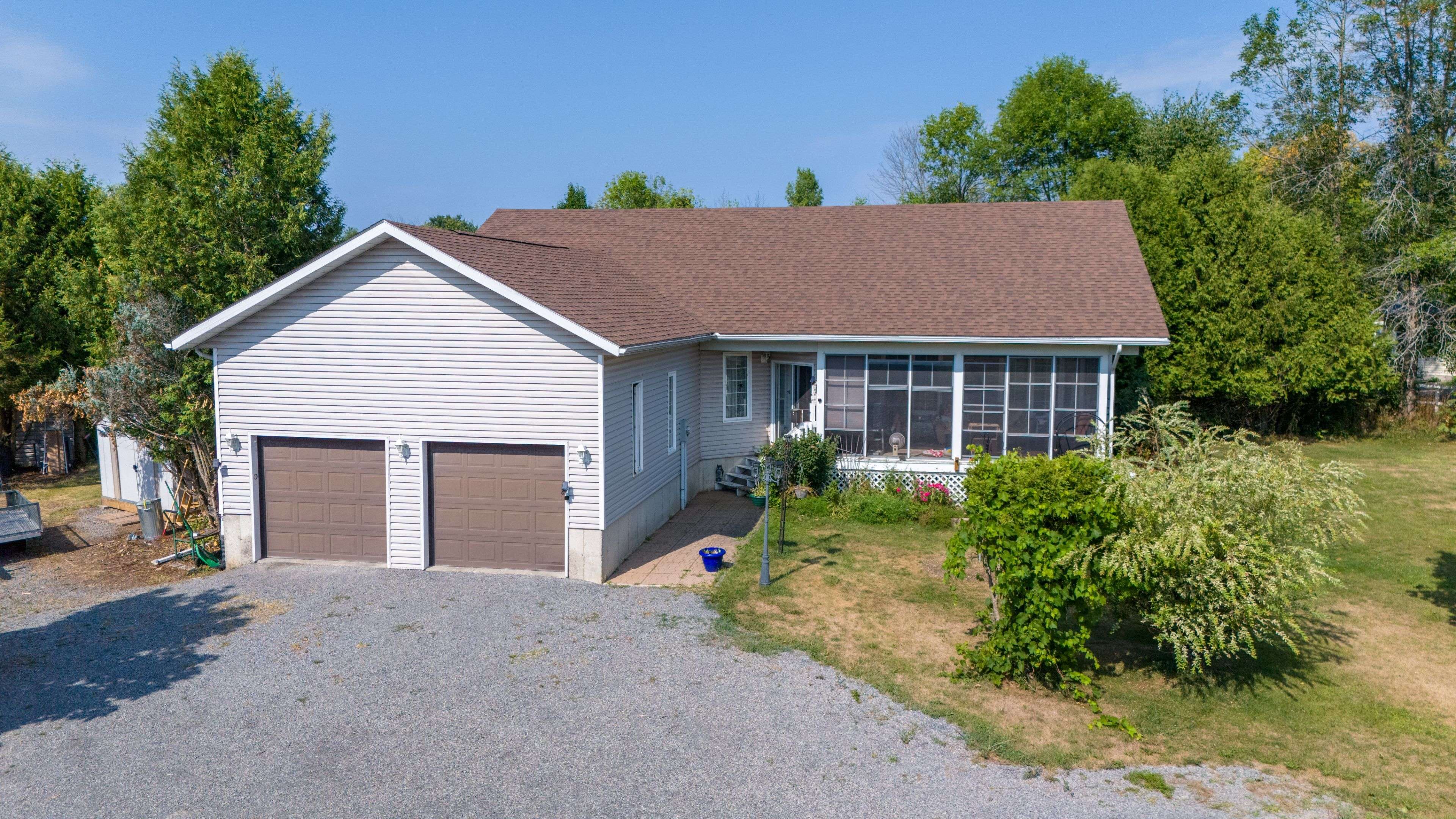 Rideau Lakes, ON K0G 1X0,9727 Highway 42 HWY