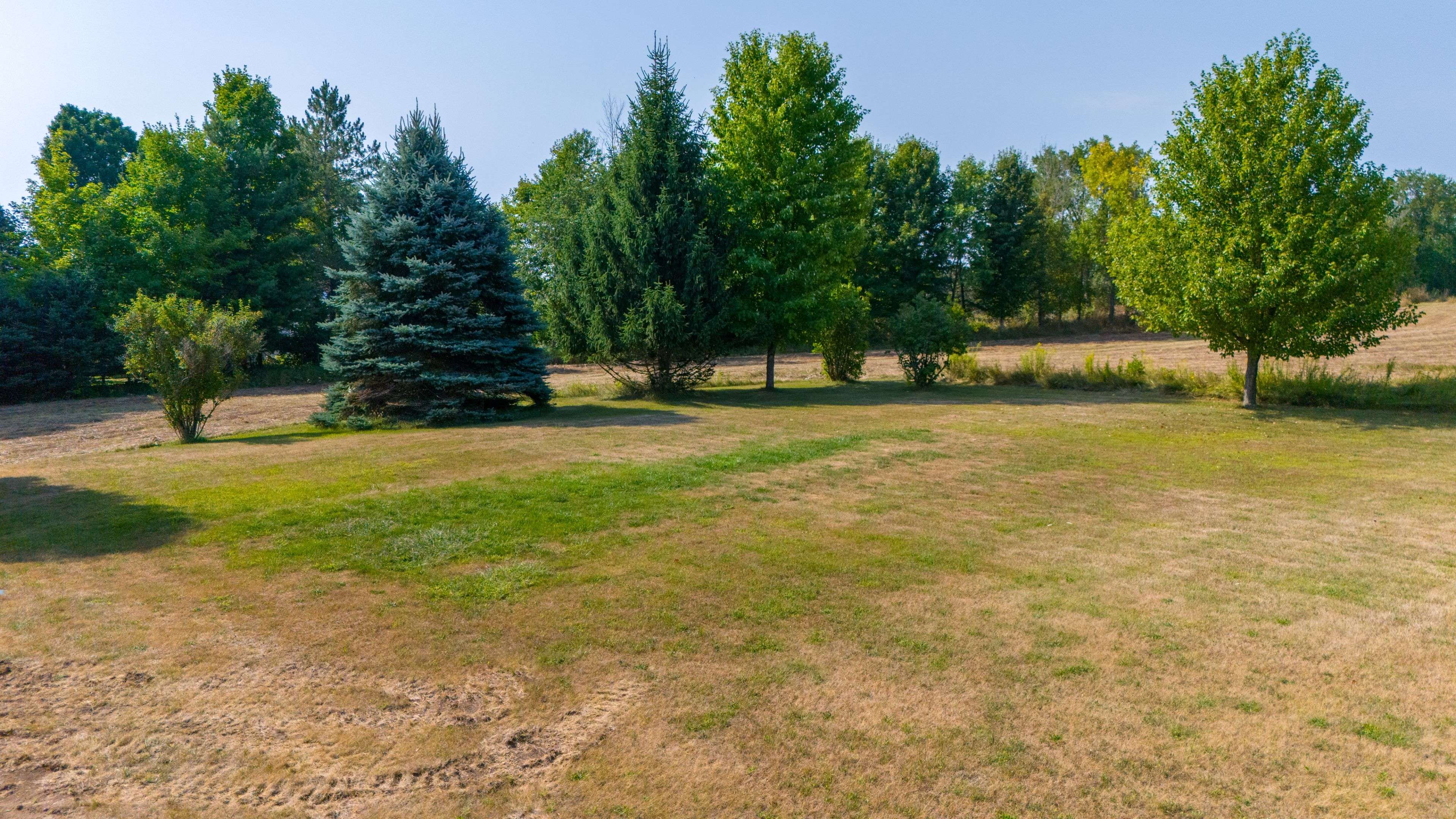 Rideau Lakes, ON K0G 1X0,9727 Highway 42 HWY