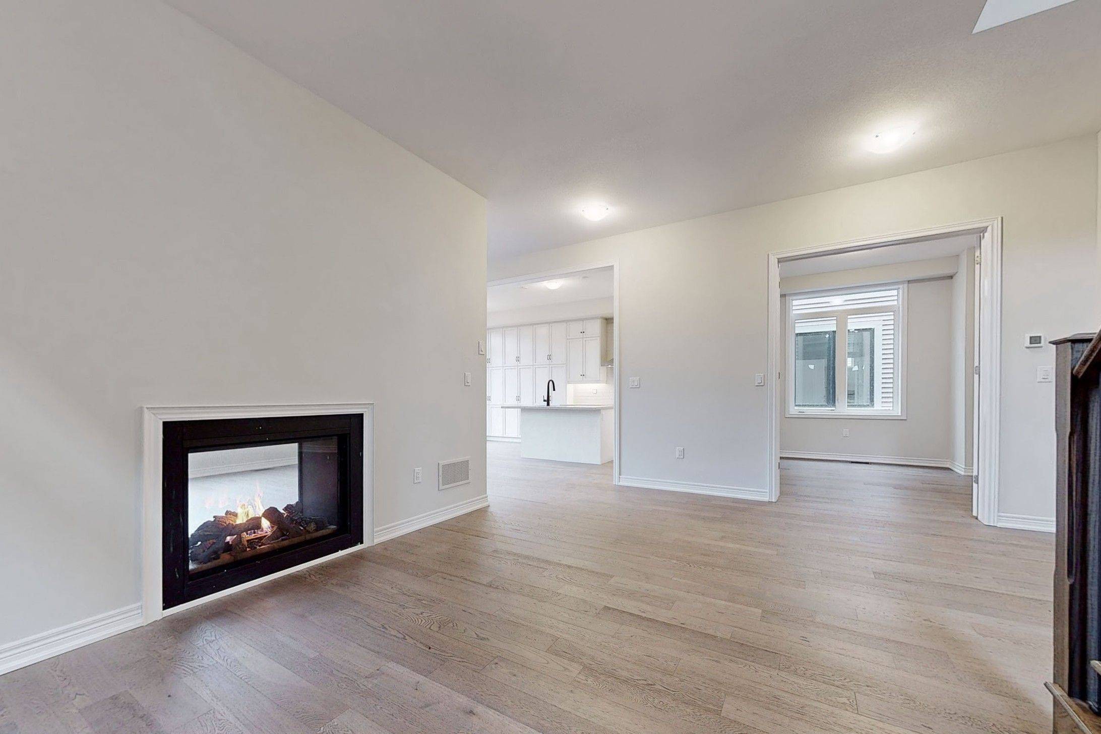 Hamilton, ON L8E 0K9,91 Starfire CRES