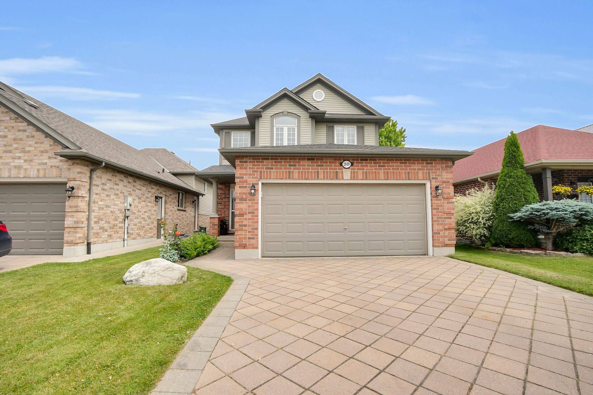 London South, ON N6M 1L3,2949 Meadowgate BLVD