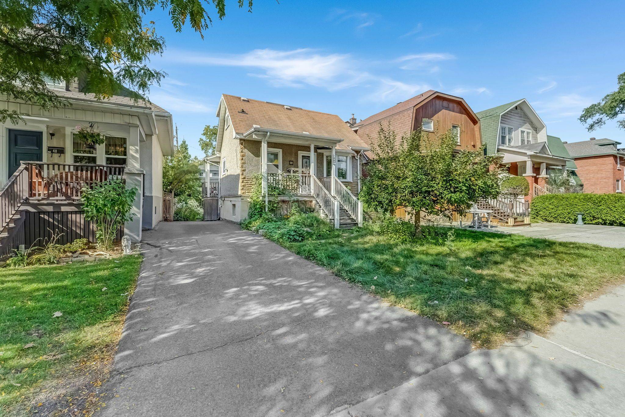 Tunneys Pasture And Ottawa West, ON K1Y 0X4,46 Holland AVE