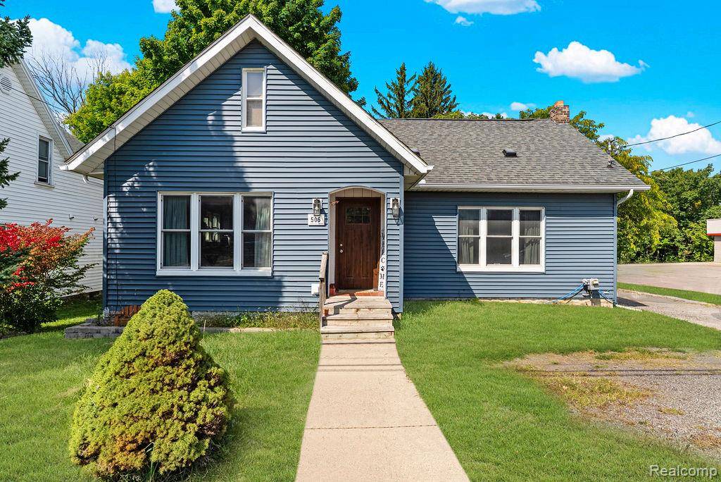 Clio, MI 48420,506 W Vienna ST
