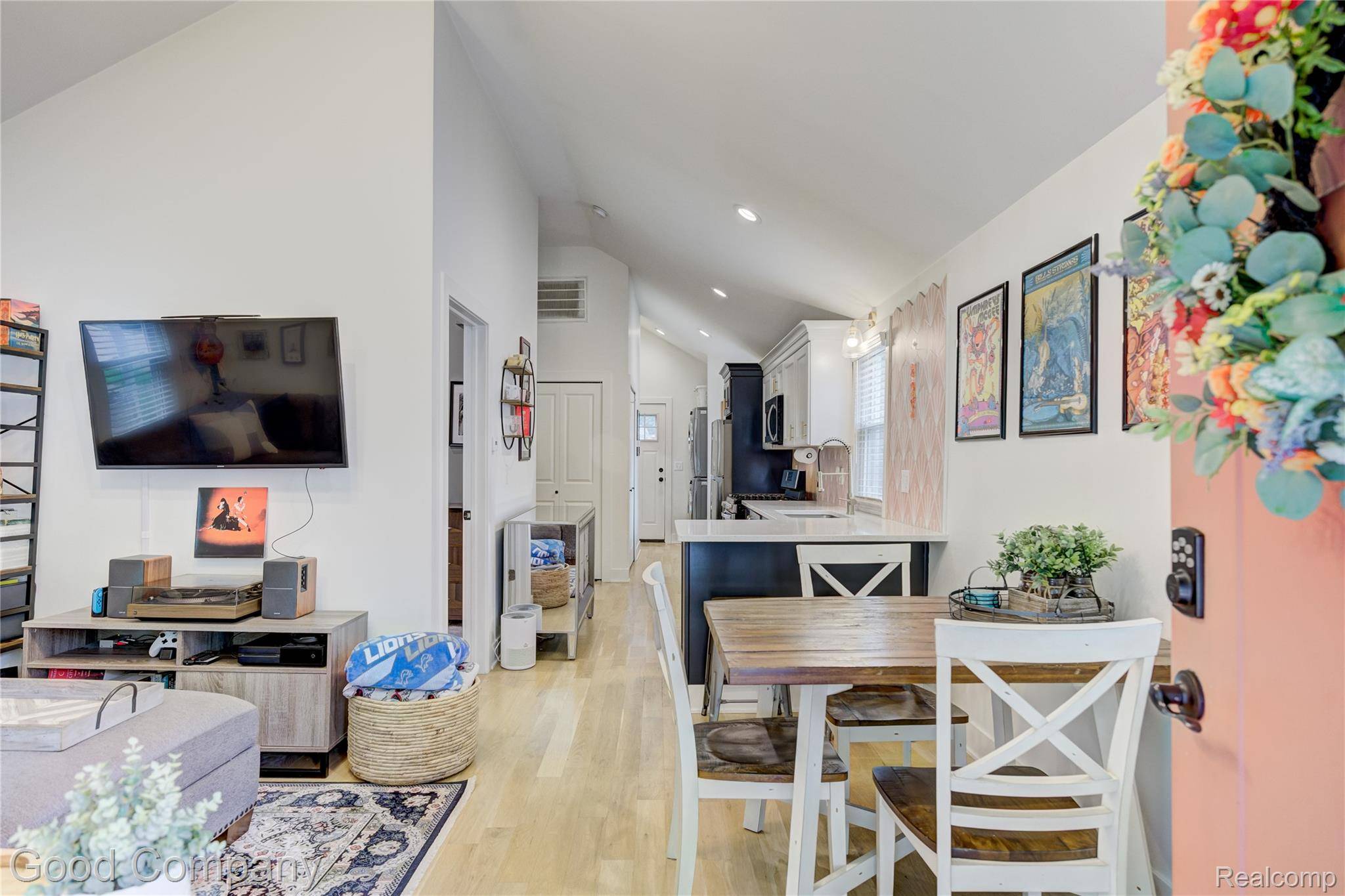 Ferndale, MI 48220,550 E Breckenridge ST