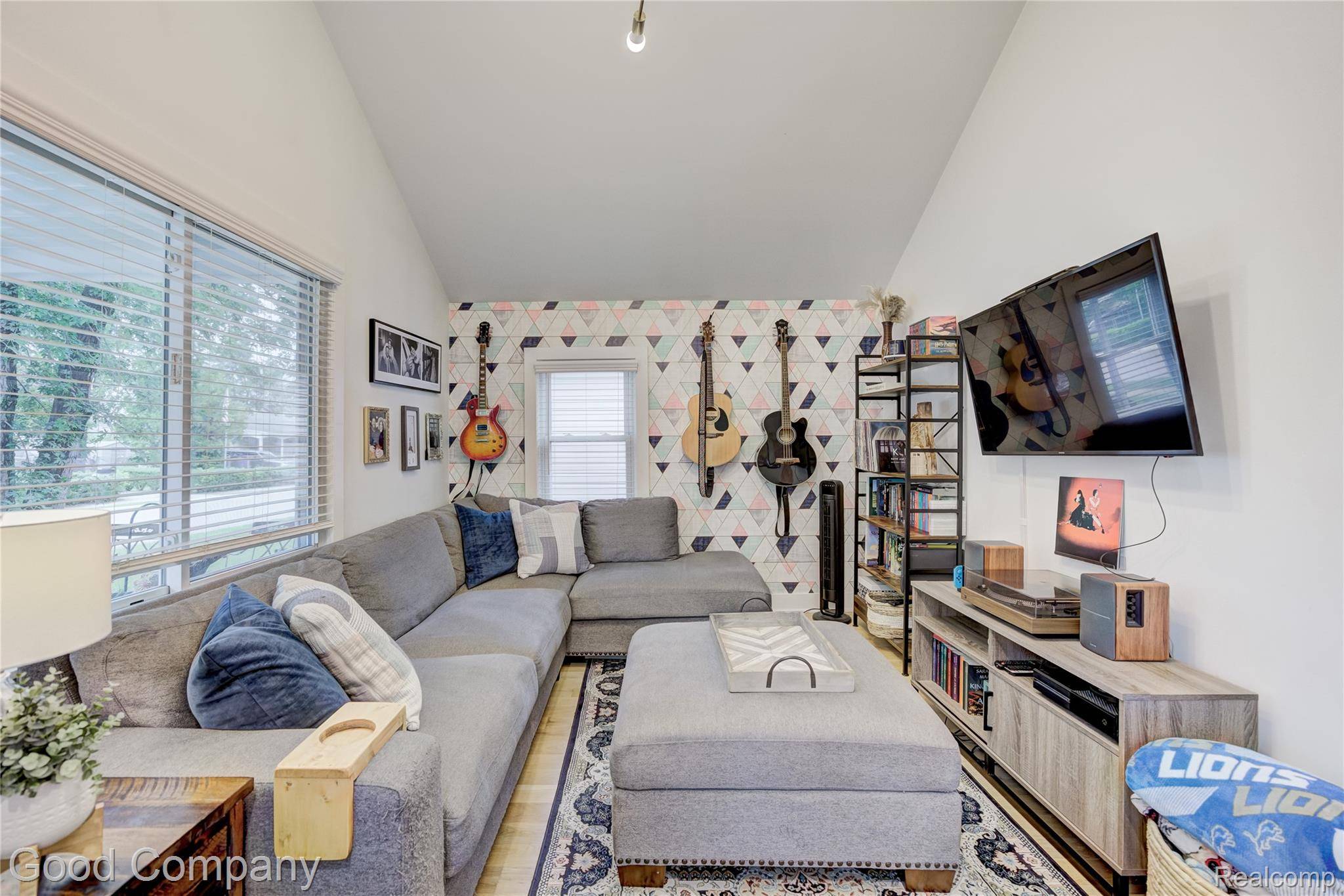 Ferndale, MI 48220,550 E Breckenridge ST