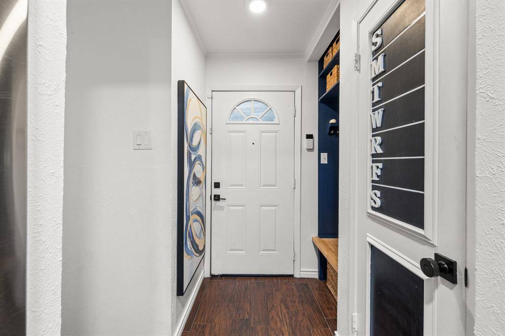 Dallas, TX 75231,7462 E Northwest Highway #128