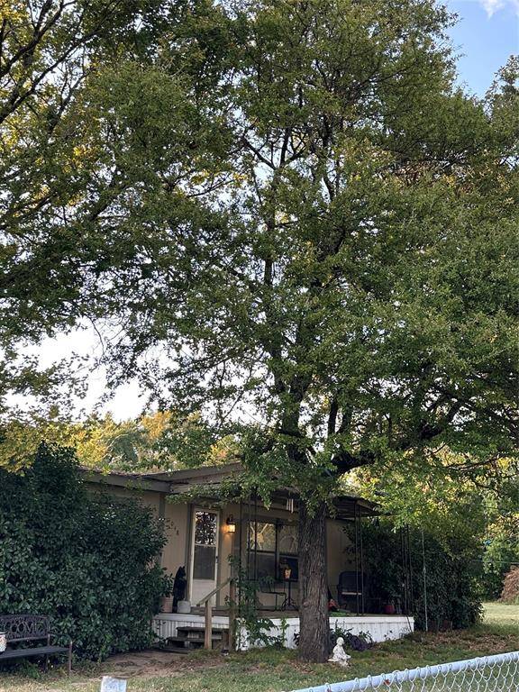 Seven Points, TX 75143,1048 Red Bird