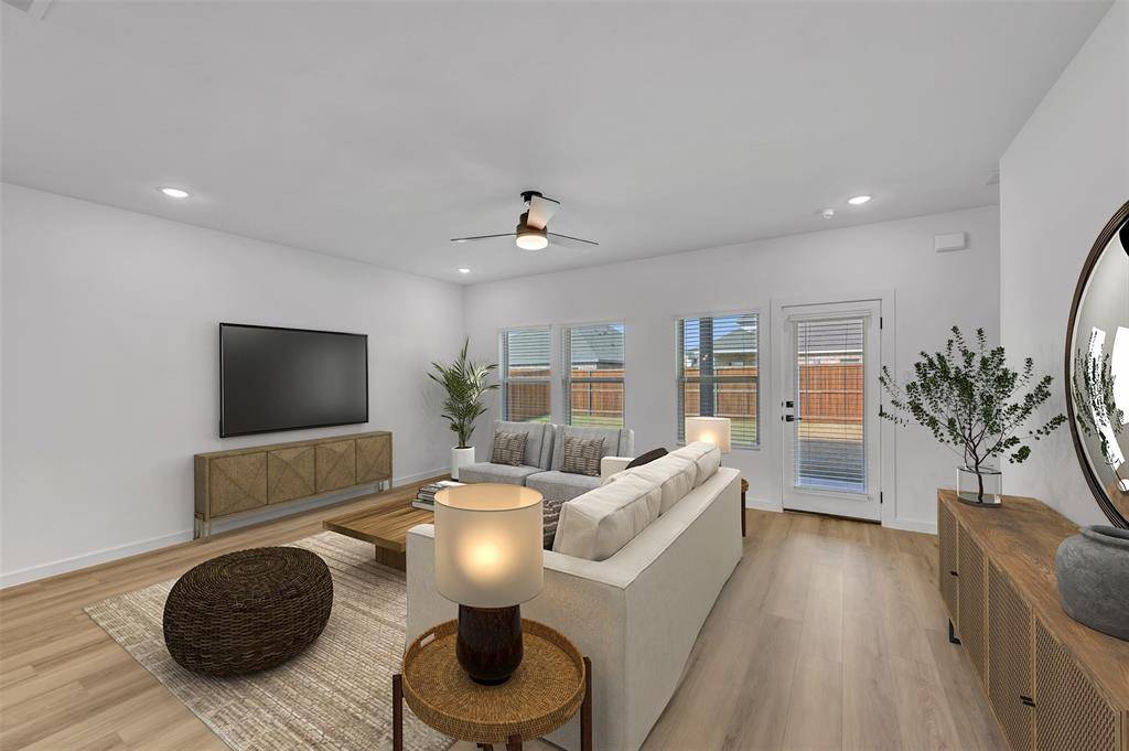 Van Alstyne, TX 75495,520 Brookside Drive