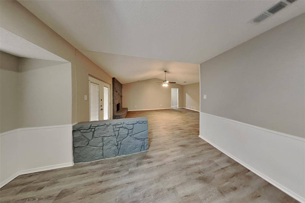 Arlington, TX 76015,2503 Engleford Drive