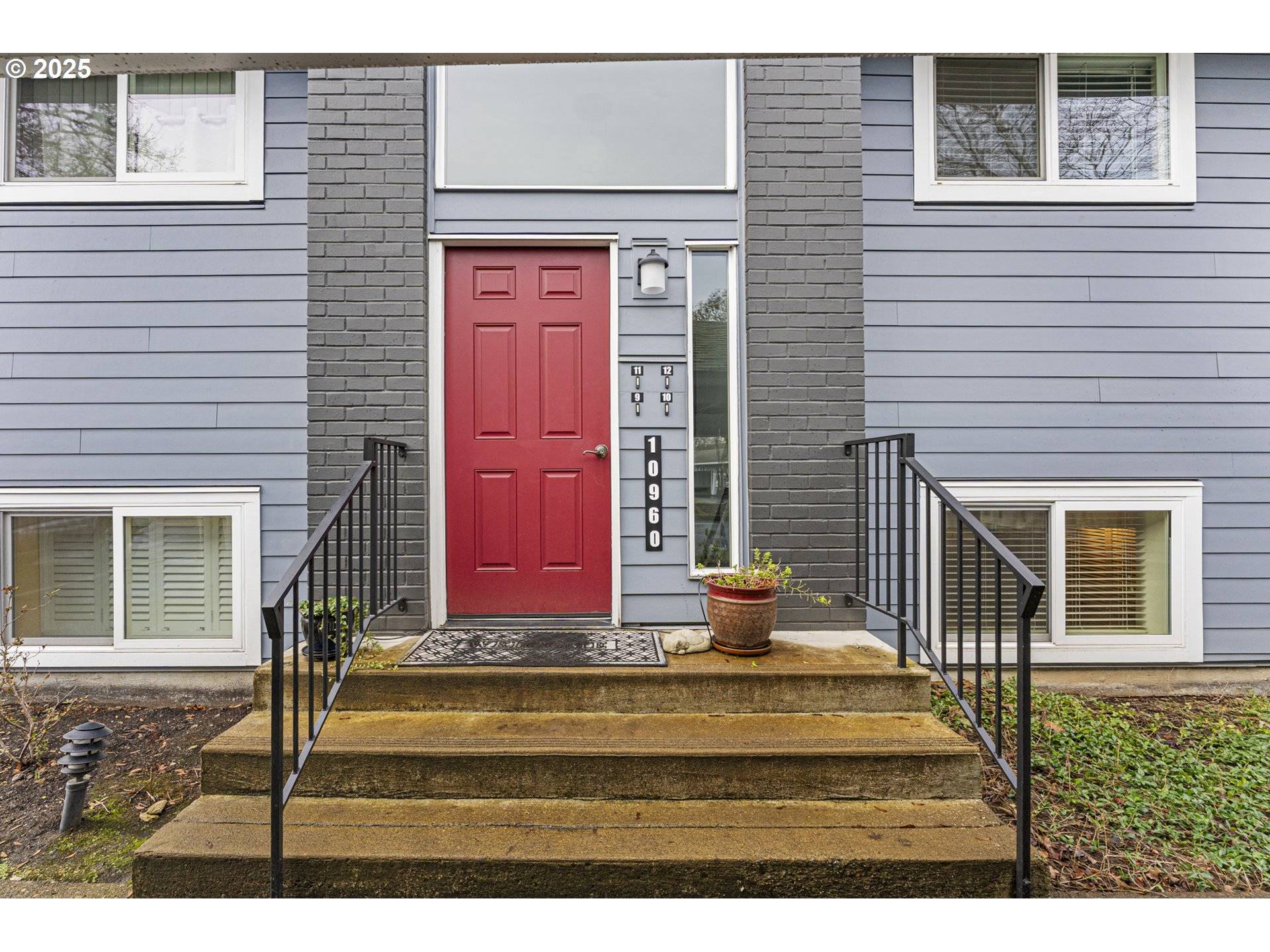 Portland, OR 97224,10960 SW MEADOWBROOK DR #10