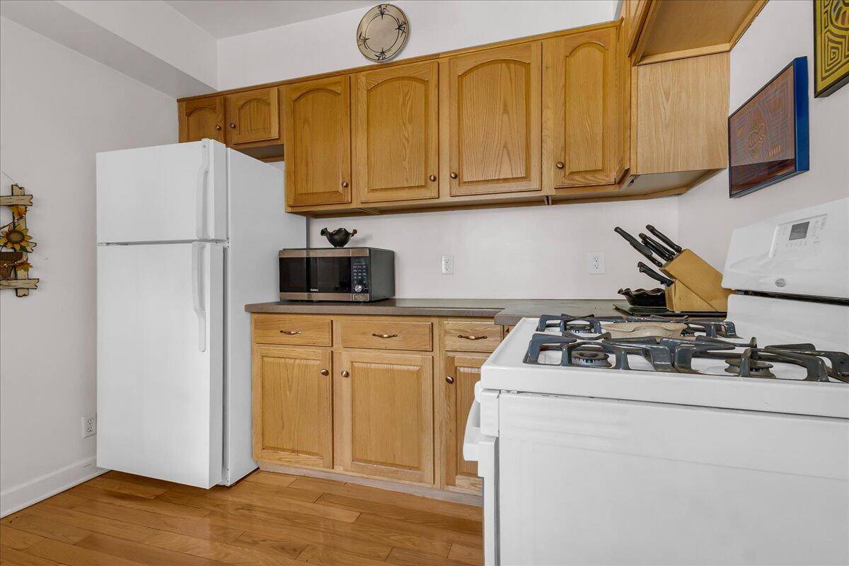 Muskegon, MI 49441,1564 Ridge AVE