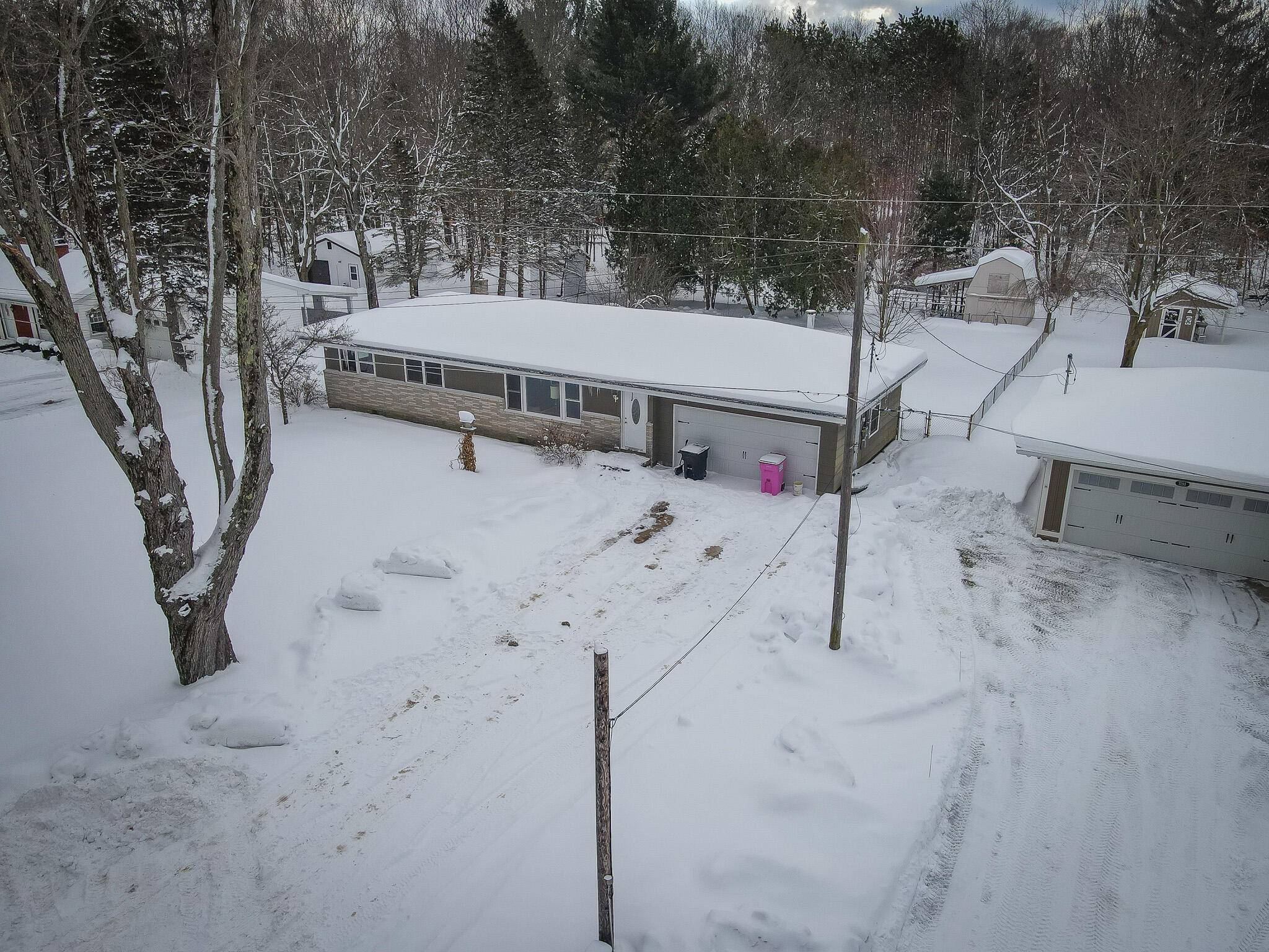 Whitehall, MI 49461,5279 W Lakewood RD