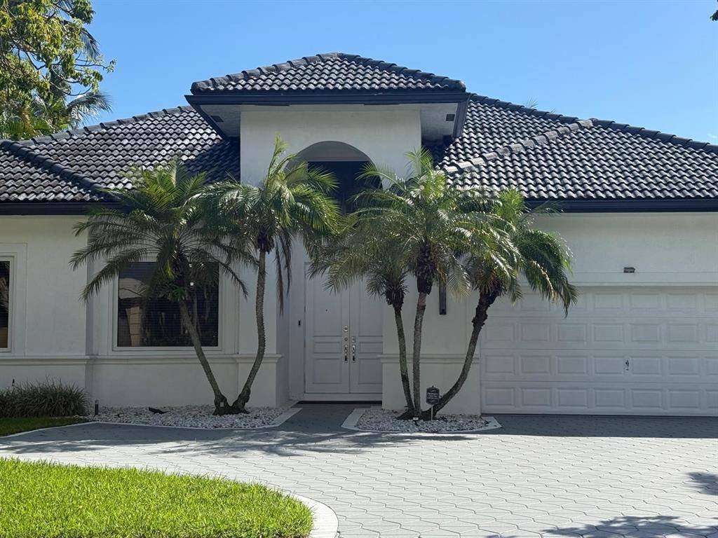 Boca Raton, FL 33487,830 Bailey St