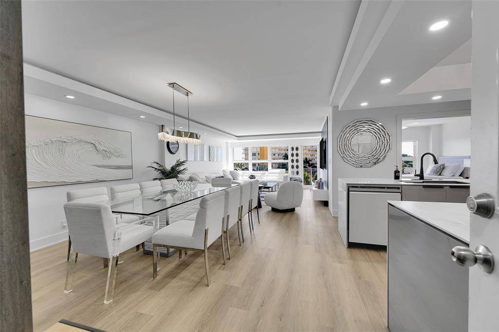 Pompano Beach, FL 33062,405 N Ocean Boulevard #306