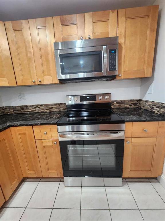 Deerfield Beach, FL 33064,4384 NW 9th Ave #19-1D