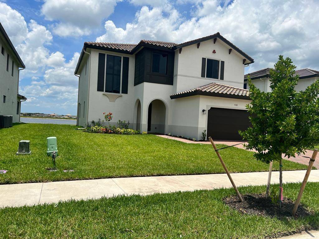 Ave Maria, FL 34142,5101 Isidora