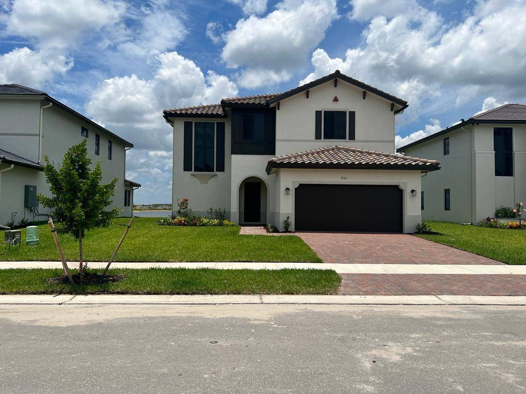 Ave Maria, FL 34142,5101 Isidora