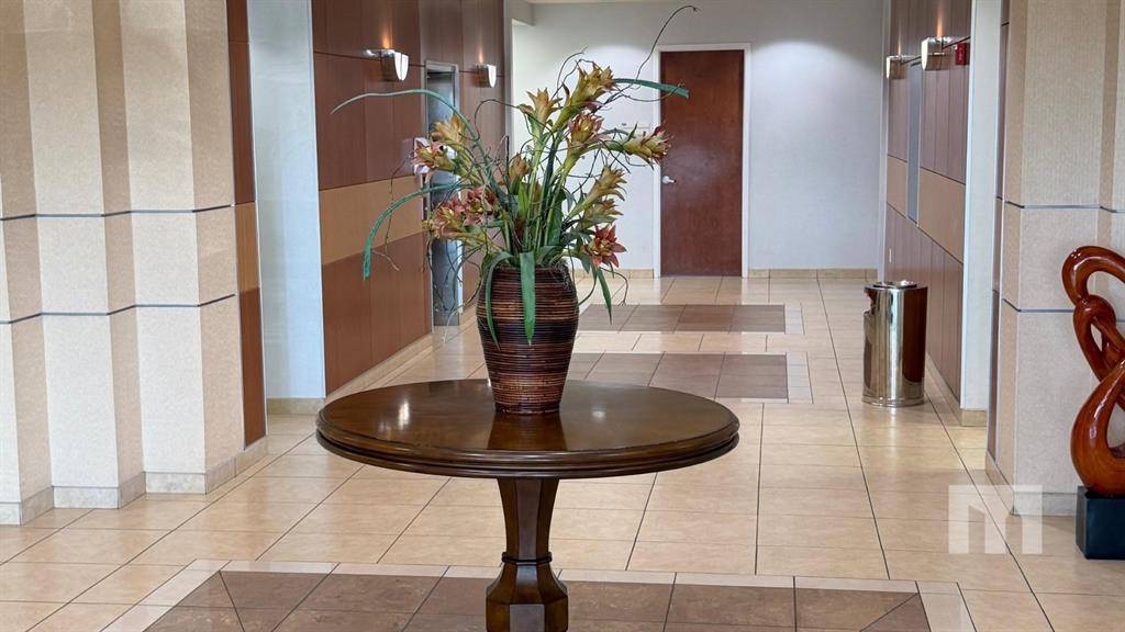 Sunrise, FL 33323,14201 W Sunrise Blvd #202