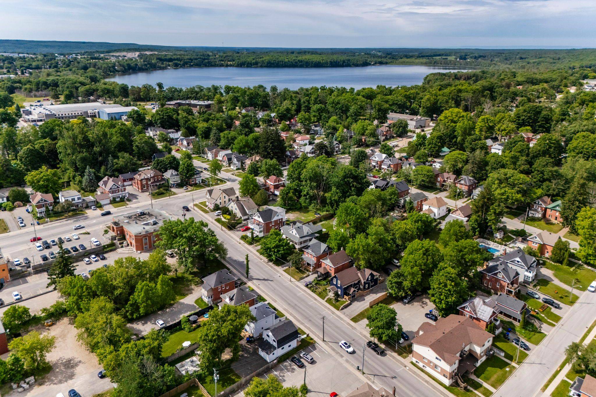 Midland, ON L4R 3P2,344 First ST