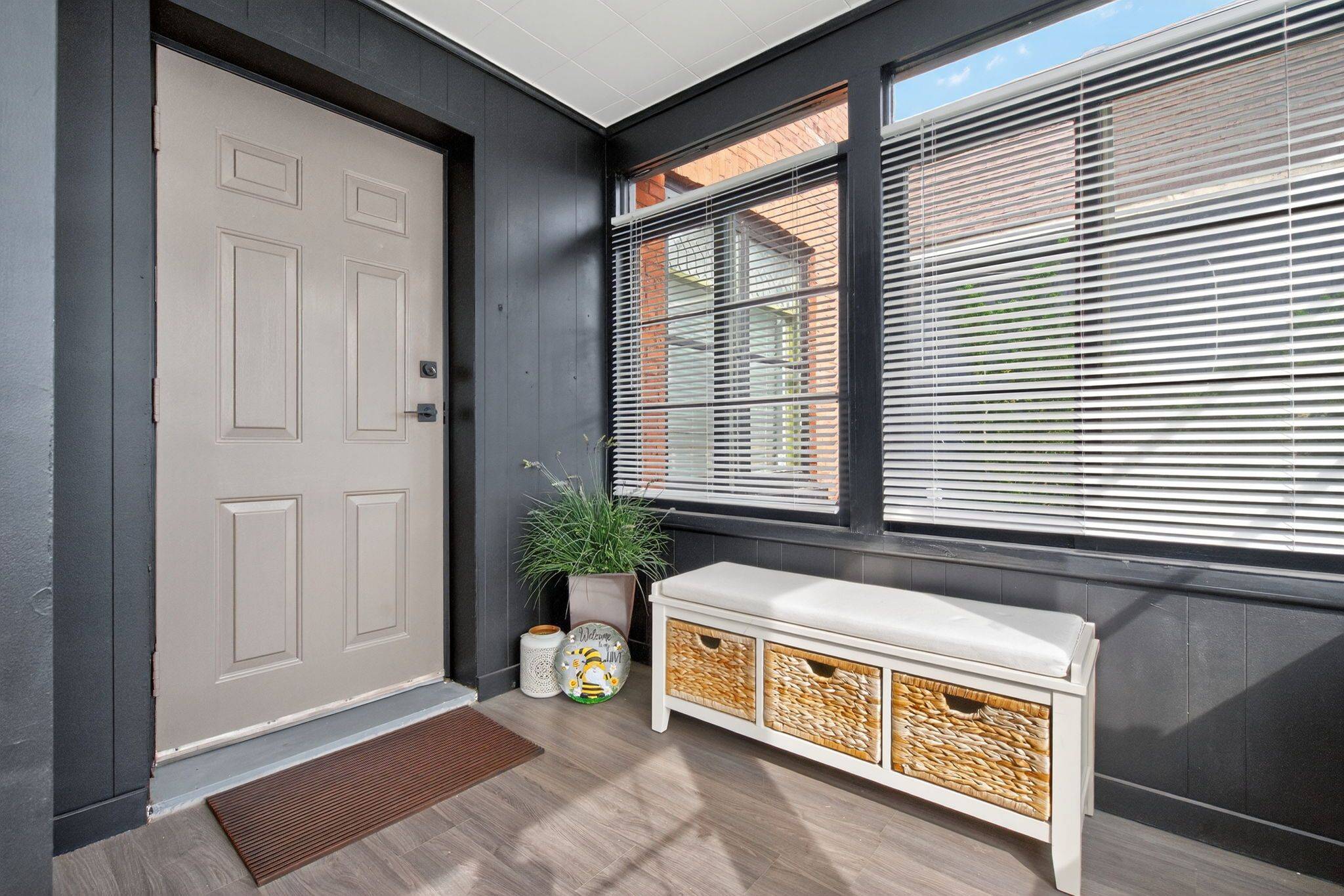 Midland, ON L4R 3P2,344 First ST