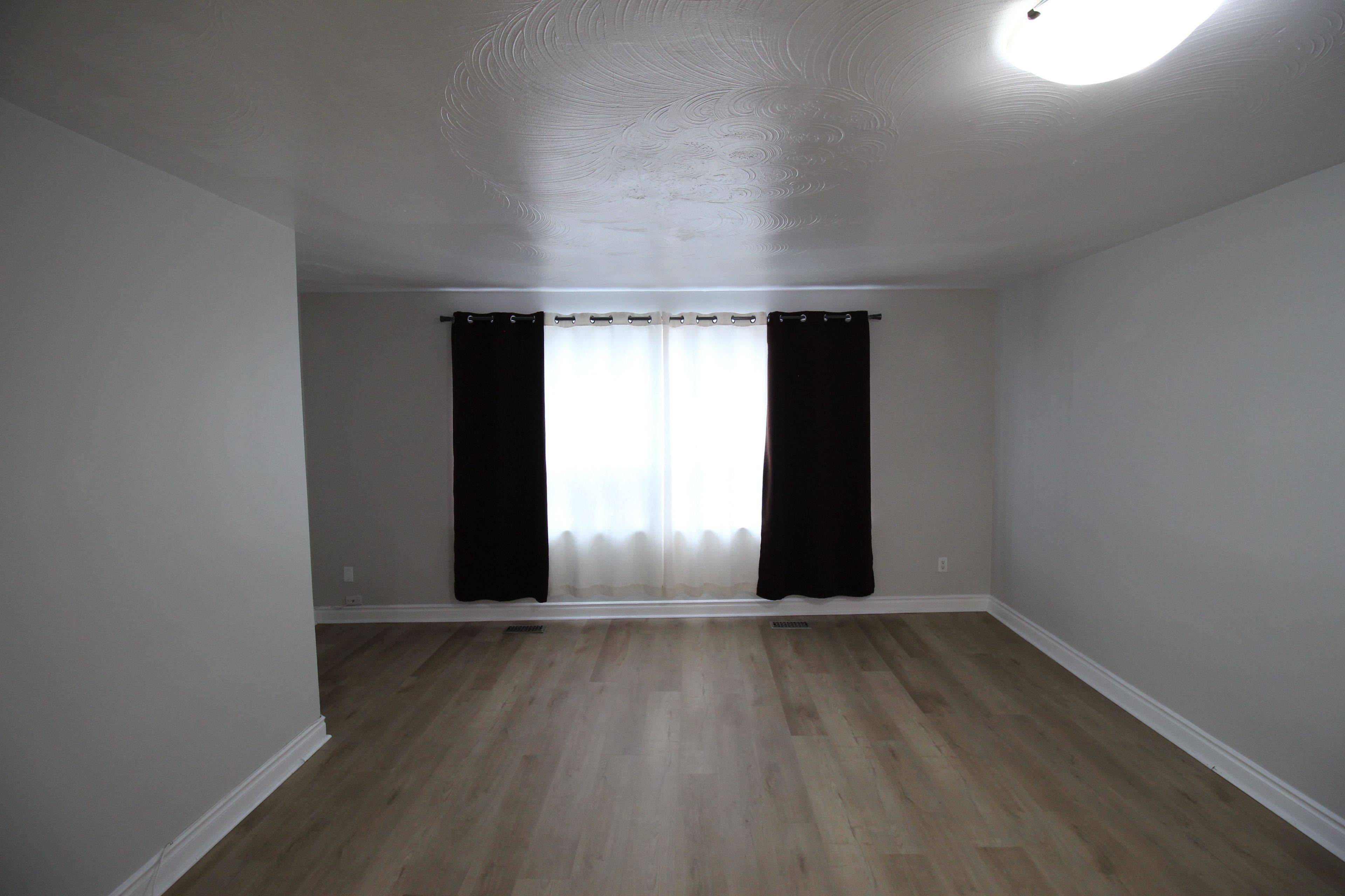 Toronto W05, ON M9L 2K9,2991 Islington AVE #Upper