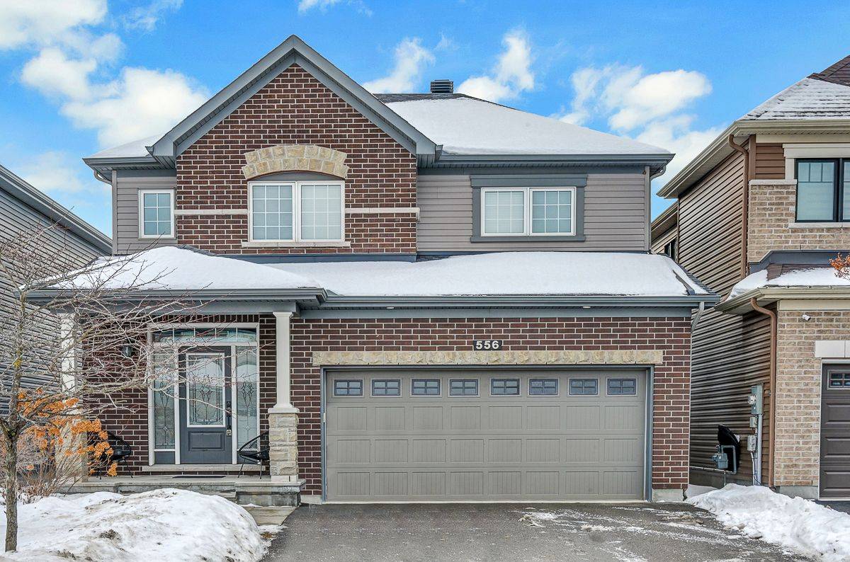 Orleans - Cumberland And Area, ON K4A 0Y9,556 Genevriers ST