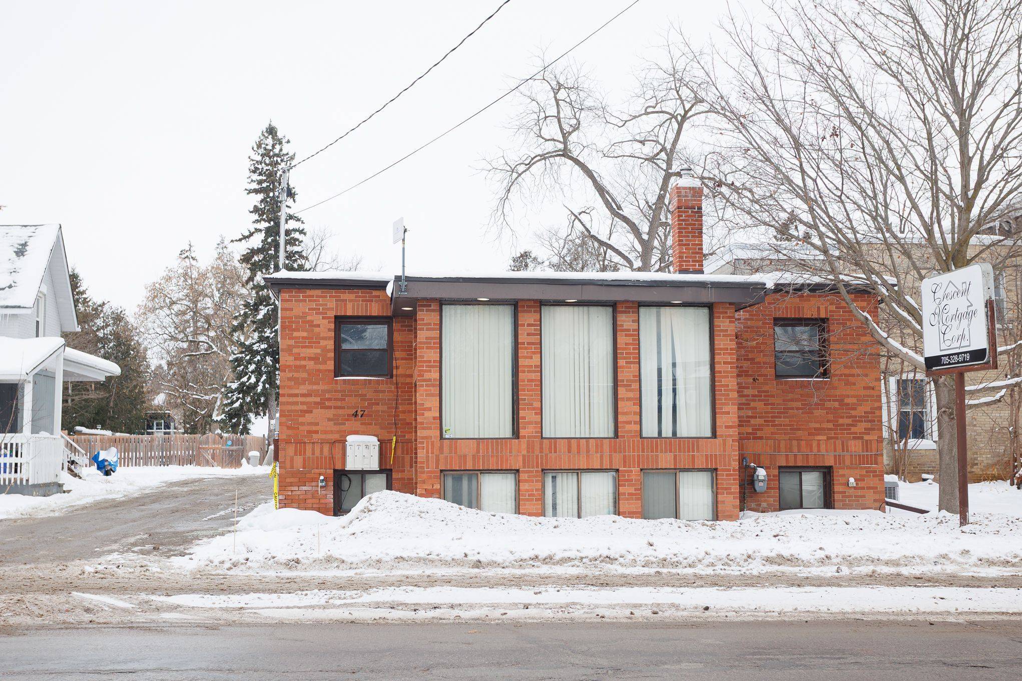 Kawartha Lakes, ON K9V 2M1,47 Lindsay ST S