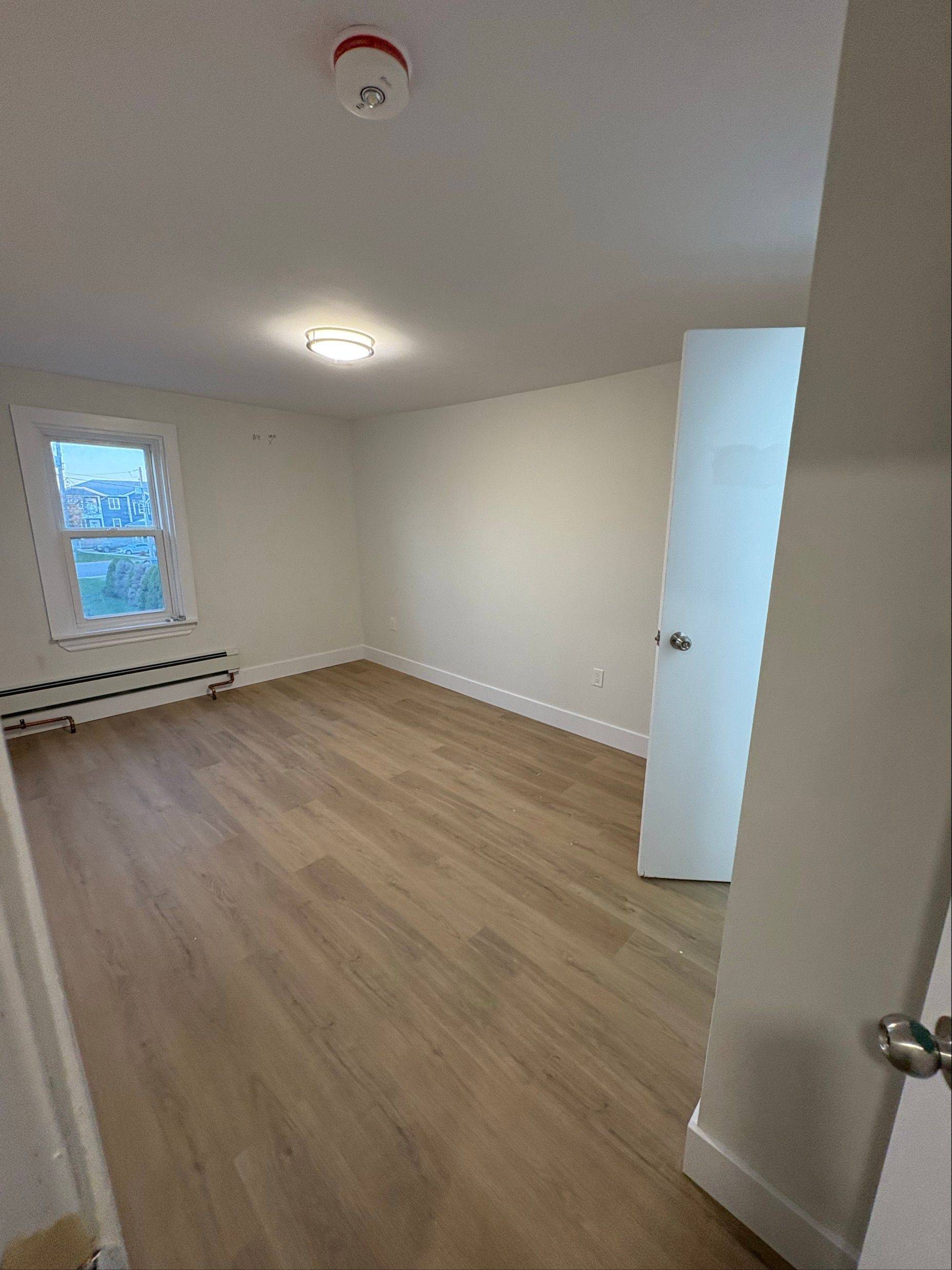 Port Colborne, ON L3K 4J3,803 King ST #8