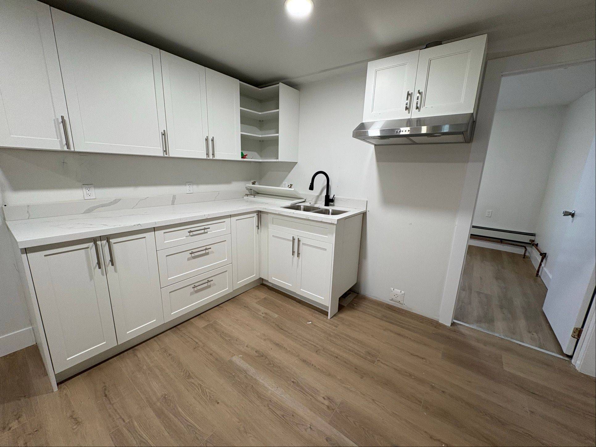 Port Colborne, ON L3K 4J3,803 King ST #8