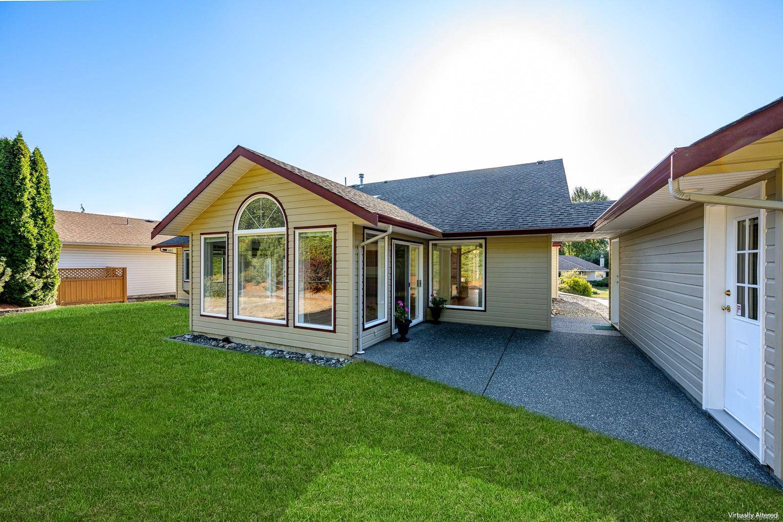 Courtenay, BC V9N 8L8,1582 Mallard Dr