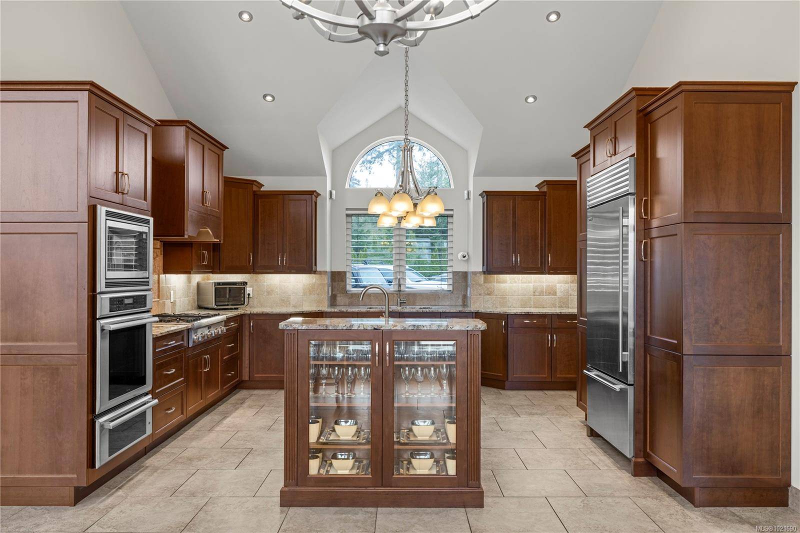 Ladysmith, BC V9G 2B3,10801 Guilbride Dr