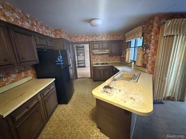 Farmington Hills, MI 48331,34630 Old Timber RD