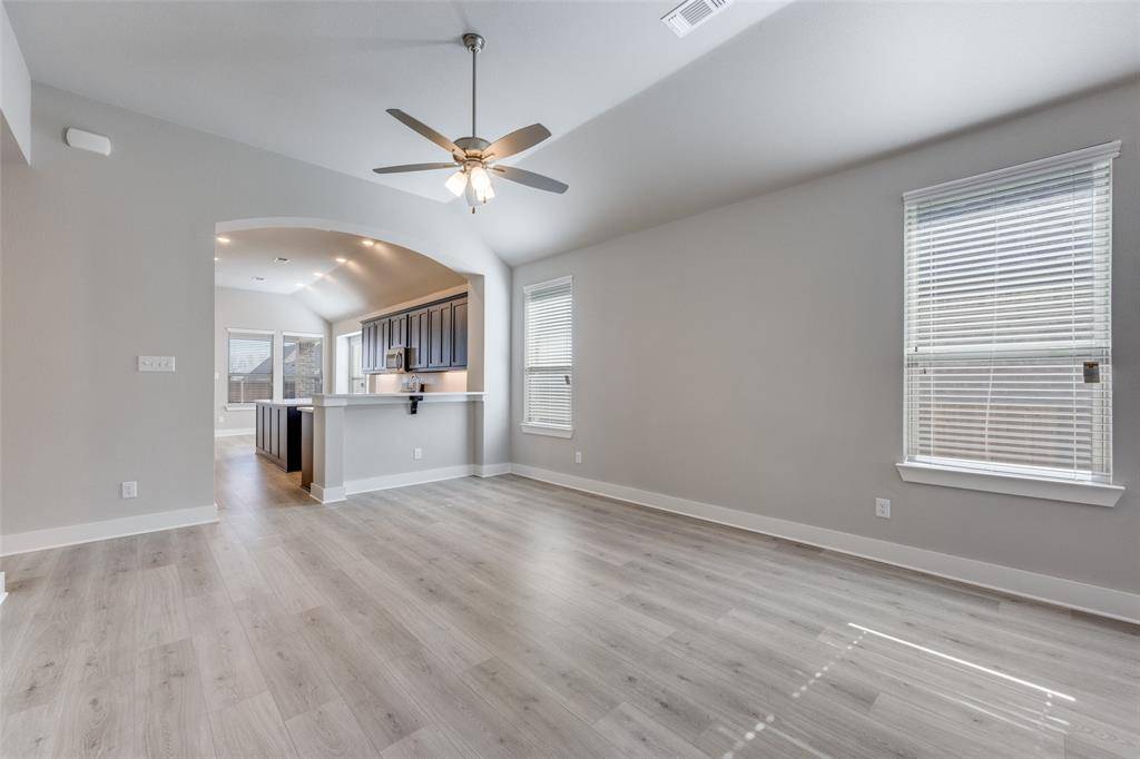 Sherman, TX 75090,3913 Talisker Boulevard