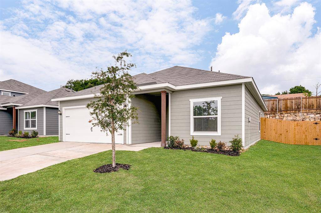 Dallas, TX 75241,6338 Emerald Tree Lane