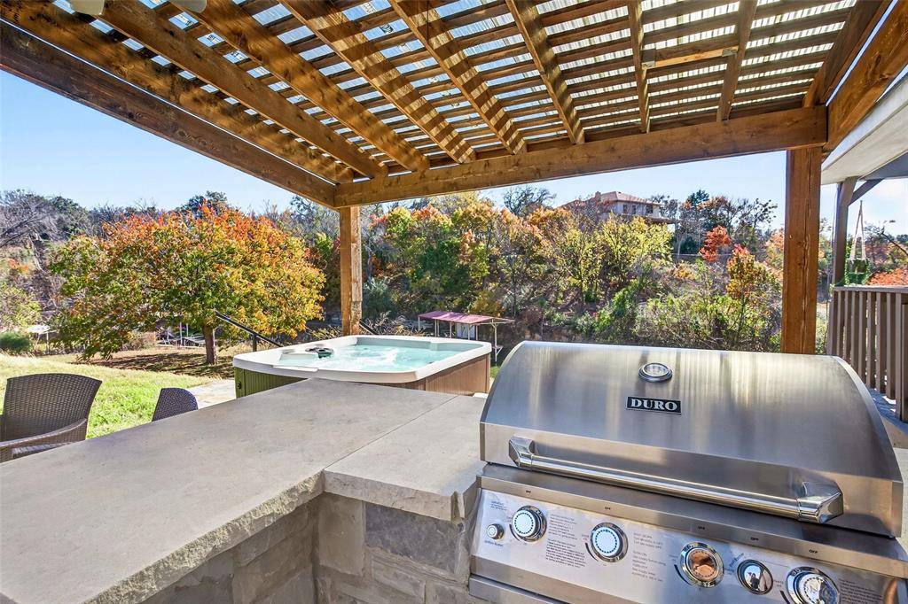 Fort Worth, TX 76179,9568 Houston Hill Road