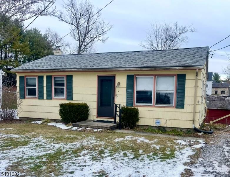 Hope Twp., NJ 07844,2 Hickory St