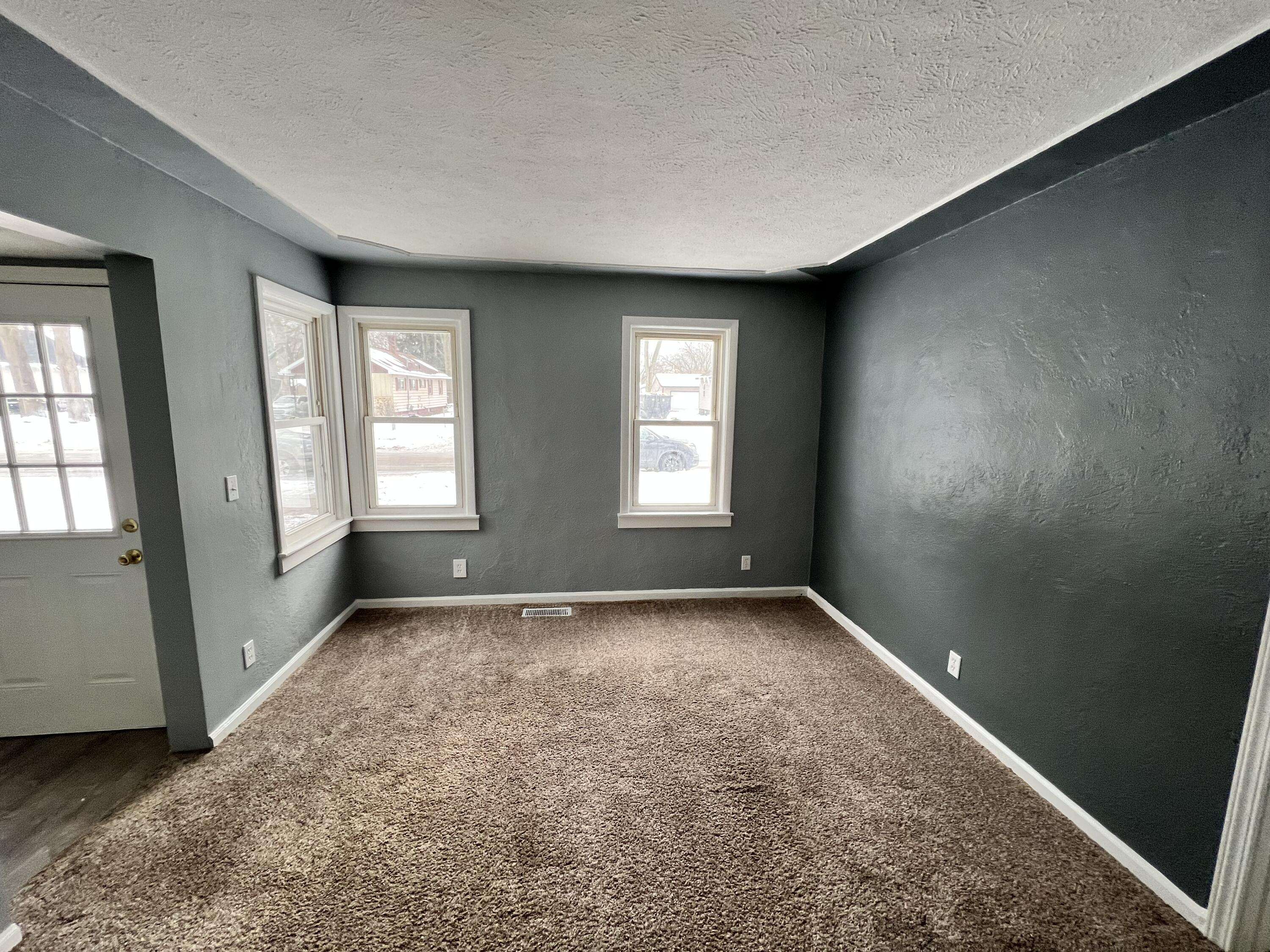 Muskegon, MI 49442,1046 Ducey AVE